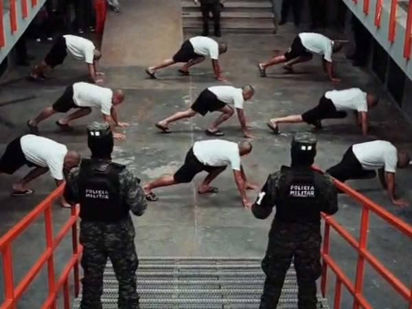 La cárcel de máxima seguridad de Támara comenzó a aplicar nuevas disposiciones de control penitenciario para restringir las condiciones de reclusión de integrantes de maras y pandillas.