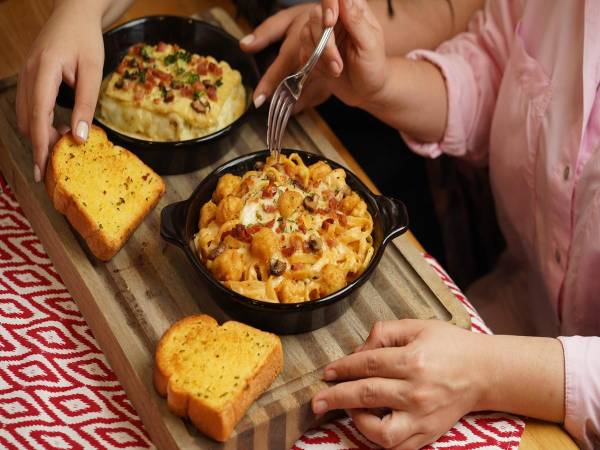 Fettuccine Chicken Chipotle y Lasagna Cuatro Quesos, son las nuevas propuestas disponibles en Pizza Hut.