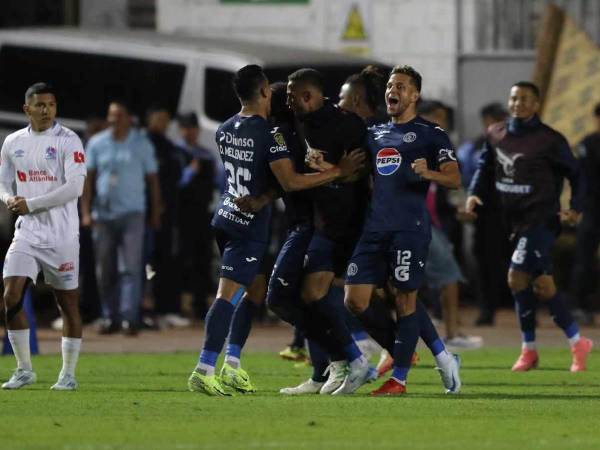 Motagua se coronó campeón tras vencer por 2-1 en el global a Olimpia en la Gran Final del Apertura 2024.
