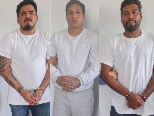 Los tres hondureños fueron capturados por la Interpol tras arribar en un vuelo de deportados al aeropuerto Ramón Villeda Morales.