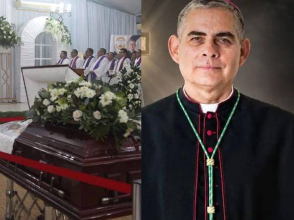 El último adiós a monseñor Teodoro Gómez Rivera, obispo de la diócesis sureña, quien falleció a los 63 años.