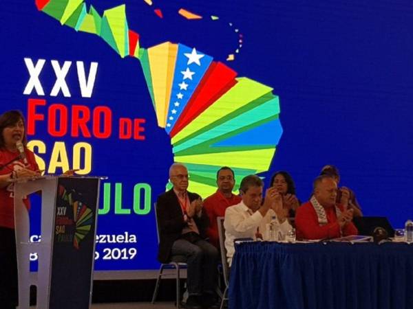 El Foro de São Paulo es una plataforma que reúne a partidos y grupos políticos de izquierda en América Latina.