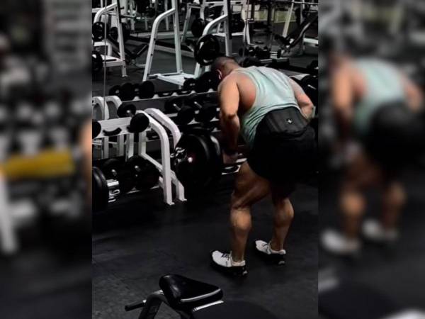 El mundo del fisicoculturismo, el espectáculo y las redes sociales se encuentran de luto tras el inesperado fallecimiento del reconocido entrenador e influencer fitness mexicano Einar Méndez, a los 48 años de edad.