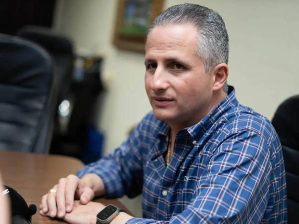 Elías Burbara rompe el silencio y habla de nuevo DT y el adiós de Jeaustin