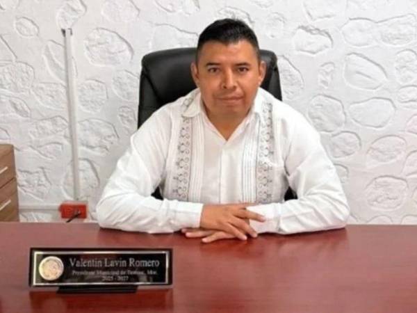 Presidente municipal de Temoac, Valentín Lavín Romero.