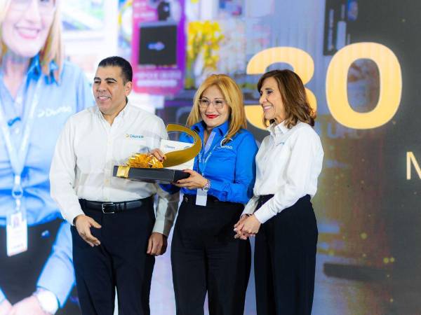 En el marco de su aniversario número 50, Diunsa reafirma su compromiso con su gente a través del “Día D”, una jornada de reconocimientos y beneficios para sus colaboradores.