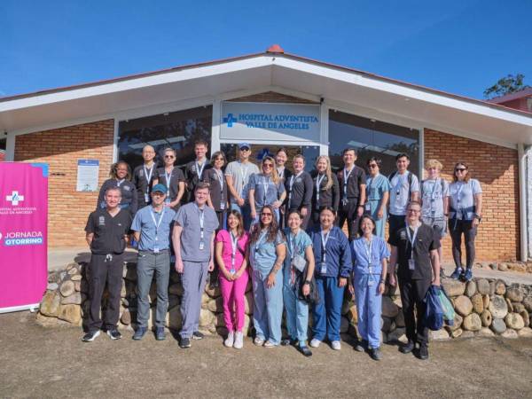 Cuida tu oído, nariz y garganta con atención médica especializada de renombre internacional. La Décimo Tercera Jornada de Otorrinolaringología del Hospital Adventista Valle de Ángeles te espera.