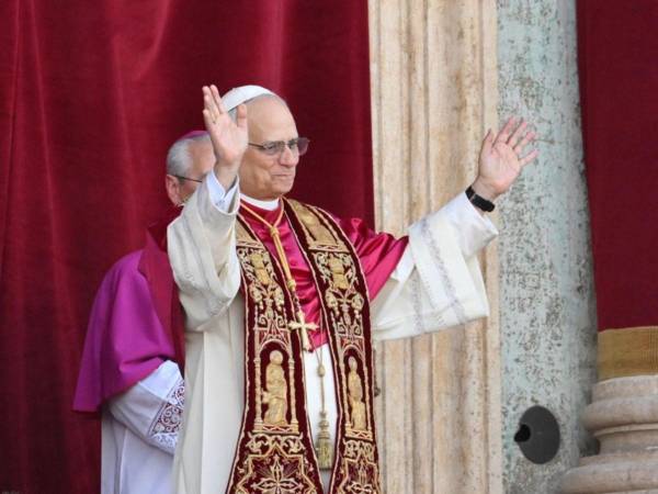 El nuevo papa León XIV, el cardenal estadounidense Roberto Francisco Prevost.