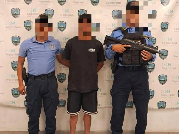 El caso se encuentra bajo investigación y el detenido ya fue remitido a las autoridades competentes para continuar con el proceso judicial.