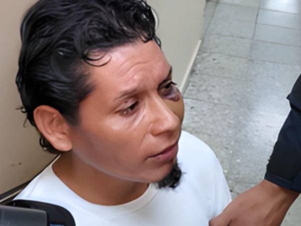 El acusado declaró que actuó en defensa propia y confesó su crimen en la audiencia incial.