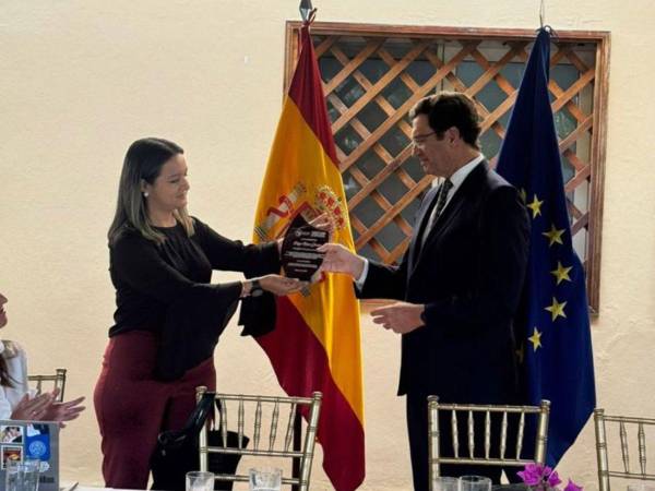 Empresas españolas buscan ampliar su presencia en Honduras y analizan inversión.