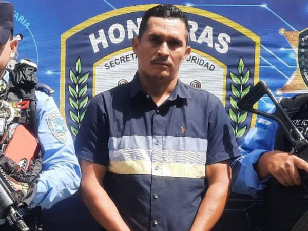 José Adalid Leiva González, de nacionalidad hondureña y de oficio caficultor.