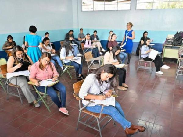 Las autoridades educativas explicaron que el propósito de este programa es contribuir al fortalecimiento del talento humano en Honduras.