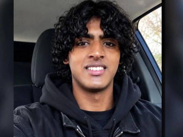 La fiscalía del condado de Middlesex en Estados Unidos acusó a un joven de 17 años de edad, identificado como Arjun Aravind,de un doble homicidio contra integrantes de su familia.