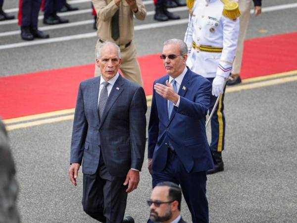 El presidente de Honduras, Nasry Asfura Zablah, y su homólogo de República Dominicana, Luis Abinader.