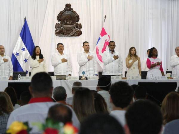 El Congreso Nacional trasladó este miércoles 14 de octubre sus actividades a Danlí, El Paraíso, para desarrollar el primer Congreso Móvil de la legislatura 2026-2030, una jornada enfocada en abordar proyectos de desarrollo para los municipios de la zona oriental de Honduras.