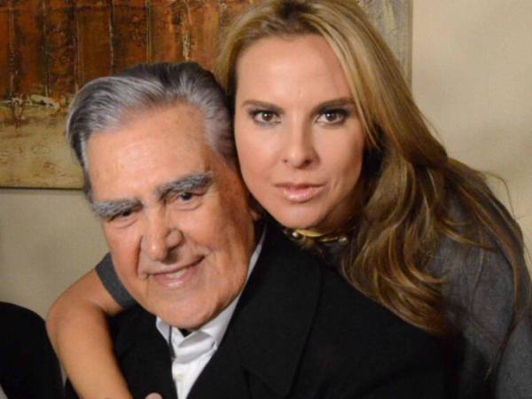 La actriz Kate del Castillo y su padre Eric del Castillo.