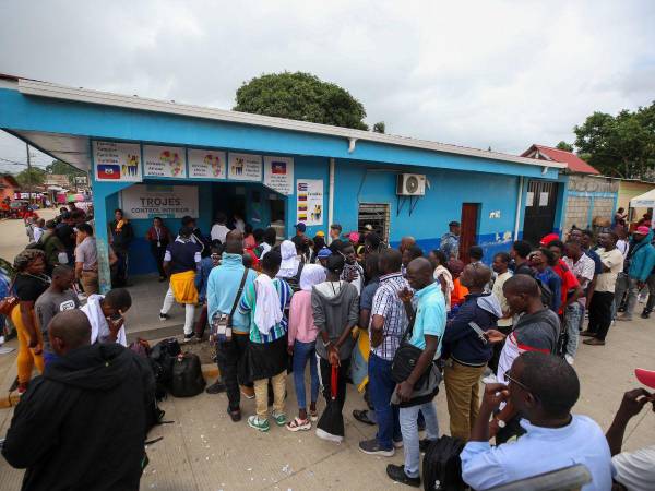 Los migrantes de nacionalidad venezolana, haitiana y cubana son los que más cruzan por el país.