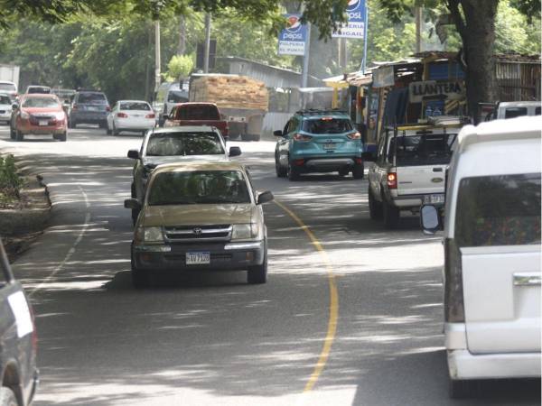 El parque vehicular de Honduras está conformado por 3,924,008 unidades. De ese total, 1,897,100 corresponden a carros y 2,026,908 a motocicletas.