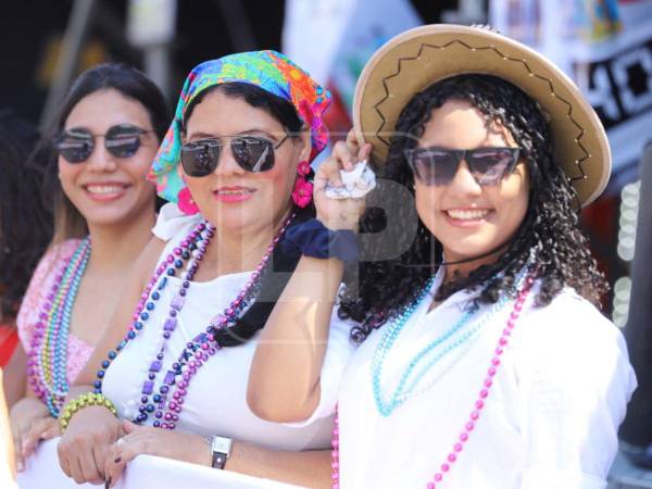 Con un derroche de color, música y tradición, la ciudad de La Ceiba dio inicio este sábado al esperado gran cierre de la Feria Isidra 2026, uno de los eventos culturales más importantes del litoral atlántico hondureño.