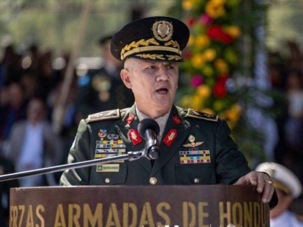 Roosevelt Hernández, jefe del Estado Mayor Conjunto de las Fuerzas Armadas.