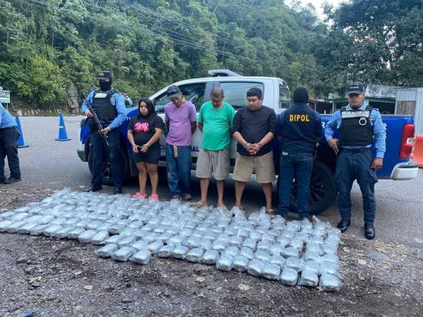 Los detenidos serán procesados por cargos relacionados con el tráfico de drogas.