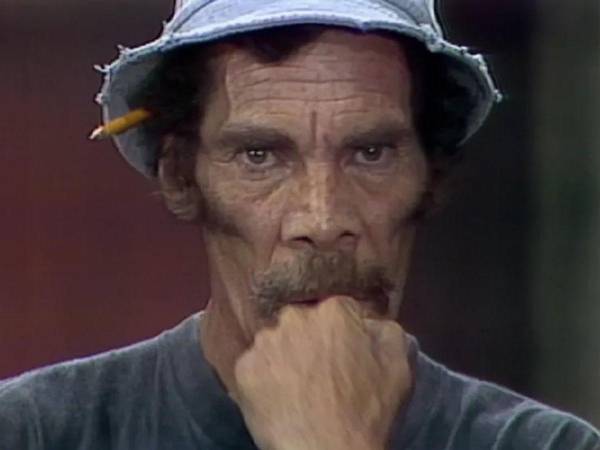 Durante décadas, su rostro fue sinónimo de carcajadas. Con una simple mueca o una frase como: “¡con permisito dijo Monchito!”, logró que niños y adultos por igual disfrutarán de su inolvidable personaje en el Chavo del 8.