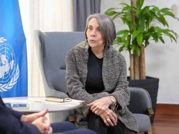 Mireya Agüero, canciller de la República de Honduras.