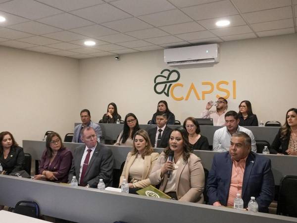 Autoridades, organismos internacionales y representantes de la sociedad civil participaron en un encuentro orientado a mejorar la atención de niñas, niños y adolescentes dentro del sistema de justicia hondureño.