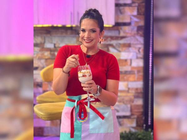 La inesperada muerte de la chef y presentadora hondureña Sandra Díaz del Valle continúa llenando de tristeza, consternación y también de interrogantes a familiares, colegas y seguidores que durante años la acompañaron a través de la televisión y su trayectoria gastronómica.