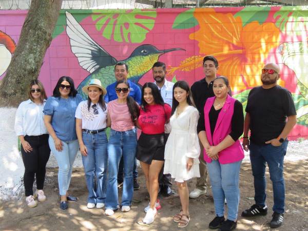 La prestigiosa cadena de supermercados reafirma su sólido compromiso ambiental con la presentación oficial de un imponente mural conmemorativo en el corazón de San Pedro Sula.