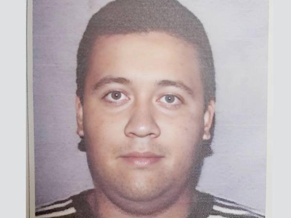 Cristian Alexander Núñez García, exdirector de un instituto evangélico.