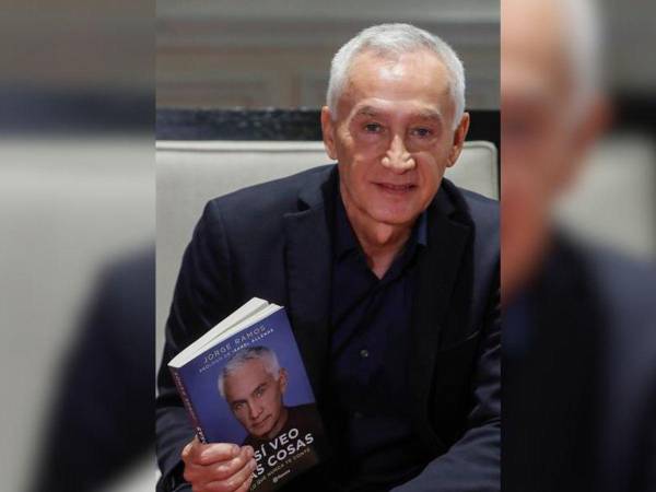 Fotografía de archivo fechada el 23 de junio de 2024 donde aparece el periodista de noticias mexicano Jorge Ramos durante una entrevista con EFE en la Ciudad de México (México).