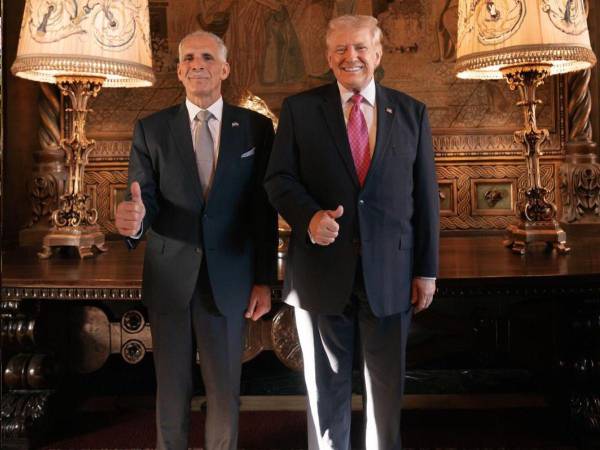 El presidente de Honduras, Nasry 'Tito' Asfura y su homólogo estadounidense, Donald Trump.