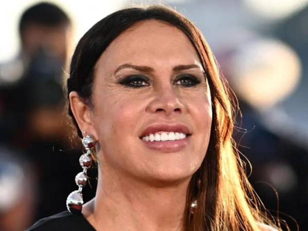 La actriz Karla Sofía Gascón.