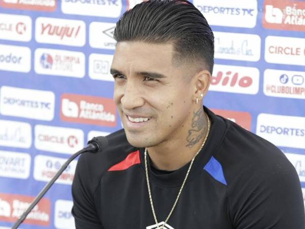 Michaell Chirinos estuvo en conferencia de prensa antes de enfrentar a Motagua.