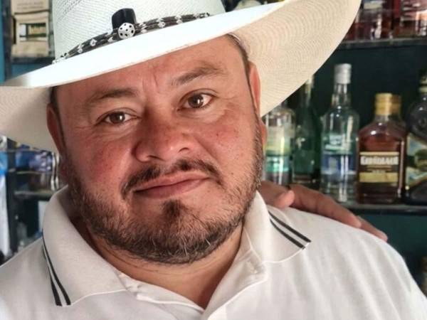 Foto en vida de Melvin Ayala.