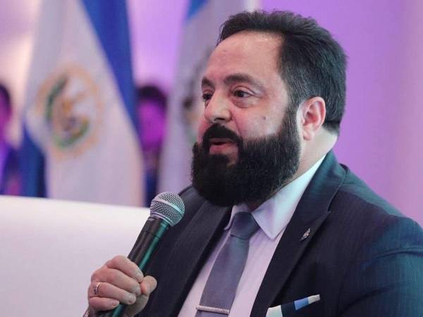 El presidente del Congreso de Honduras, Luis Redondo.