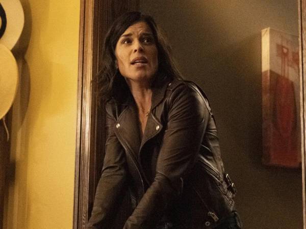 La actriz Neve Campbell en una escena del filme “Scream” del 2022.