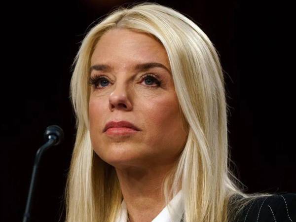 La fiscal general de Estados Unidos, Pam Bondi.