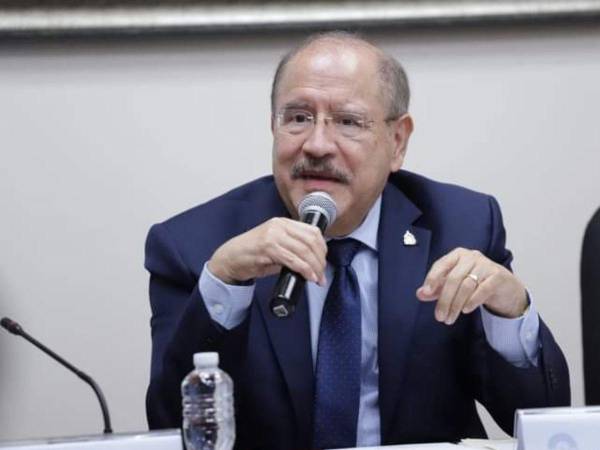 El vicepresidente del Congreso Nacional, Hugo Noé Pino.