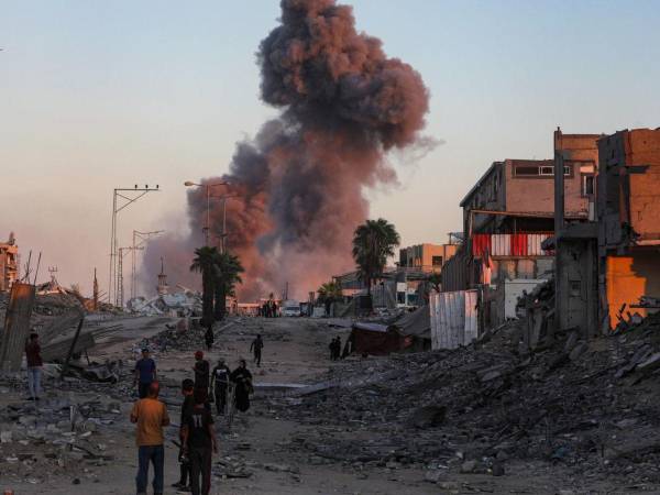 Ataques aéreos israelíes durante una operación militar en la Ciudad de Gaza el pasado martes.