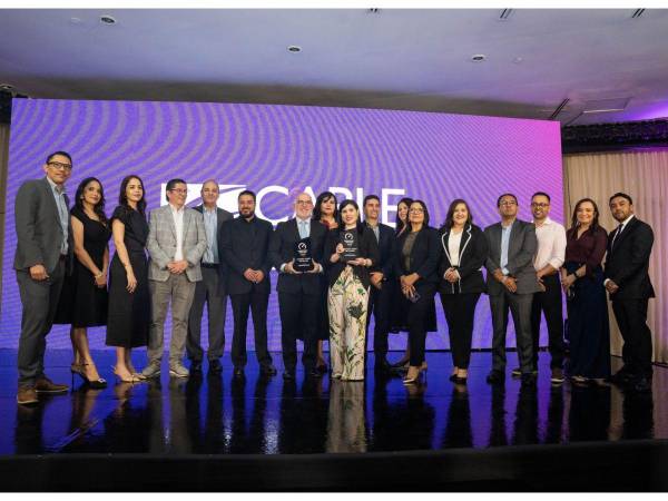 La mayor operadora hondureña recibe por tercer año consecutivo el prestigioso galardón que la certifica como la red fija más rápida del país.