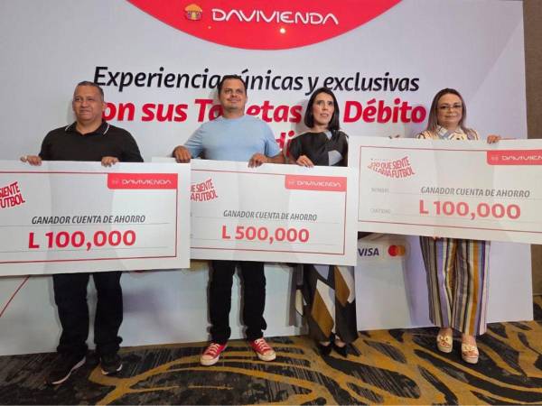 La entidad financiera ha culminado con éxito su campaña promocional, celebrando la confianza de sus clientes con la entrega de premios extraordinarios.
