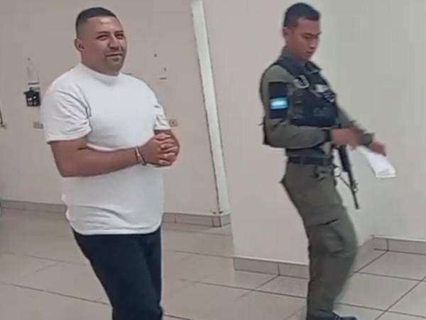 <b>Juan José López Guerra fue llevado a los juzgados de San Pedro Sula.</b>