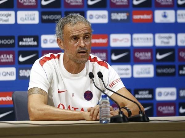 Luis Enrique cree que Fabián Ruiz y Dembélé merecen el Balón de Oro este año.