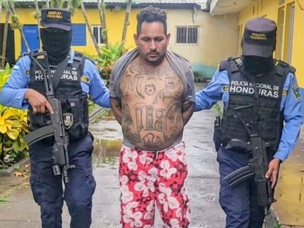 Agentes de la División Anti Extorsión y Asociaciones Terroristas (DAET) capturaron el 18 de octubre de 2026 a Sergio Lizandro Cruz Méndez, de 44 años, conocido con el alias de “Machín”, señalado como integrante de la Mara Salvatrucha (MS-13), durante un operativo en la aldea Rigores, municipio de Trujillo, Colón.