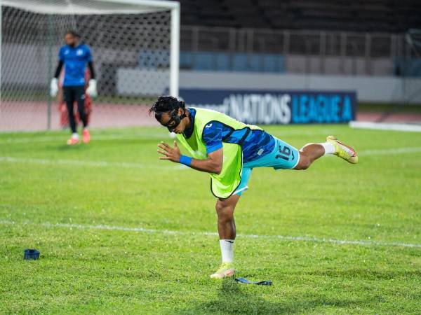 El volante fue titular en el juego de ayer contra Martinica.