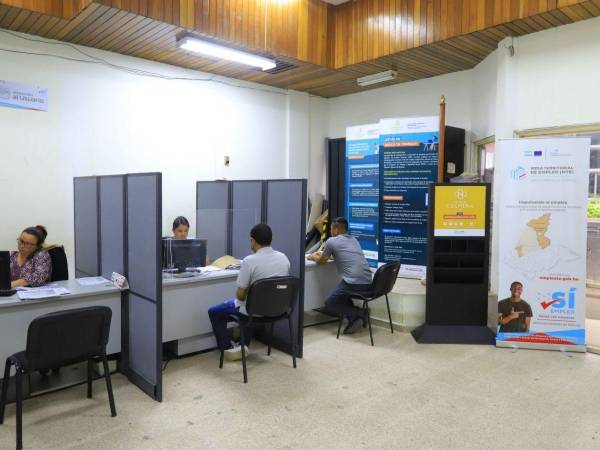 Las oficinas del Servicio Nacional de Empleo de Honduras (Senaeh), se encuentran en el edificio Plaza en barrio Barandillas de San Pedro Sula.