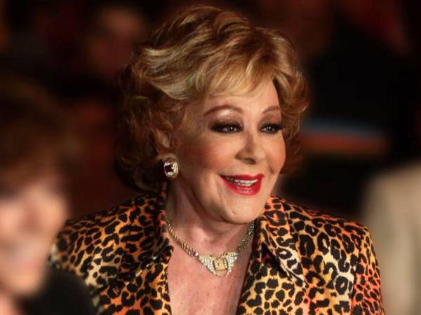 La actriz Silvia Pinal.